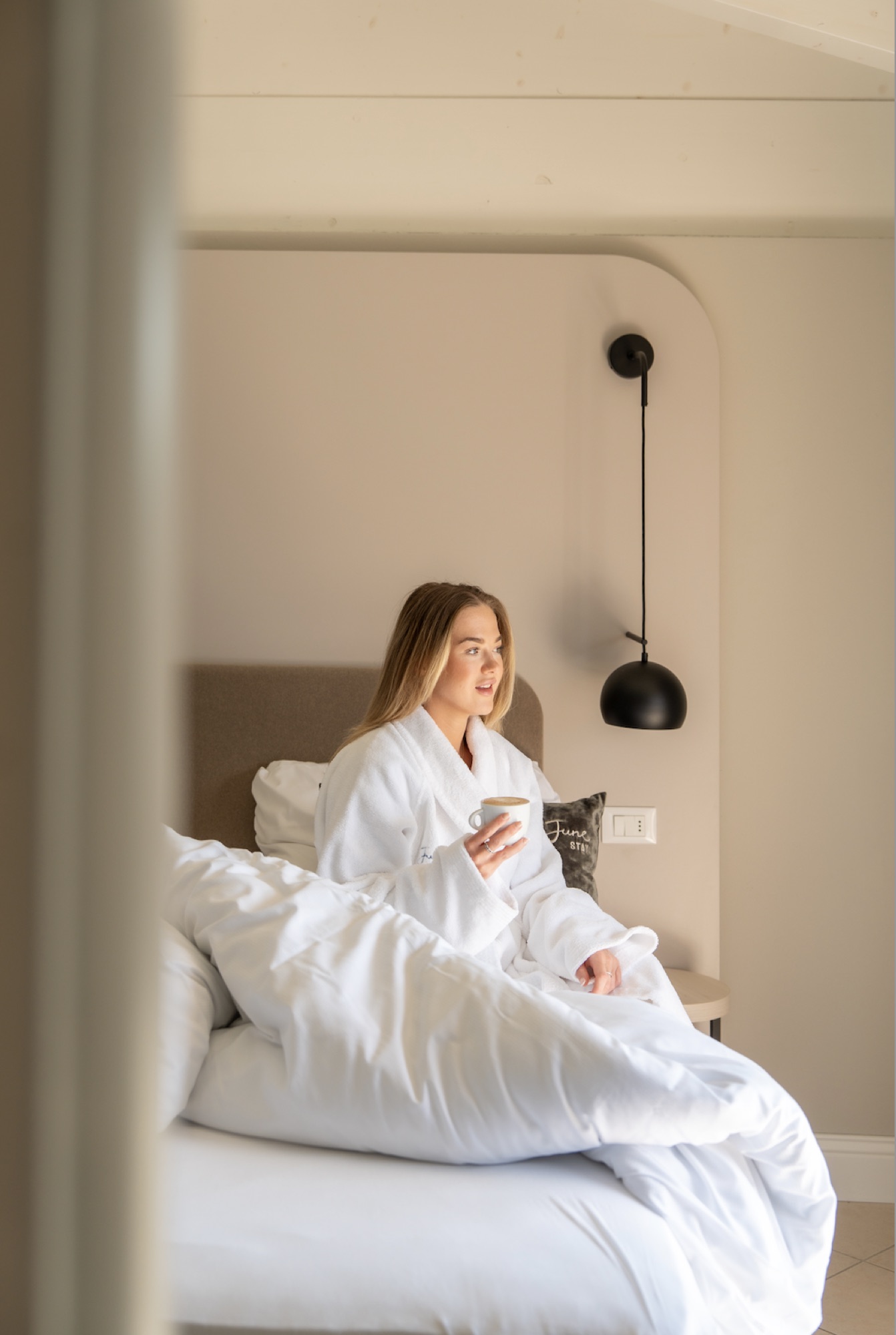 Hotels & Travel 7